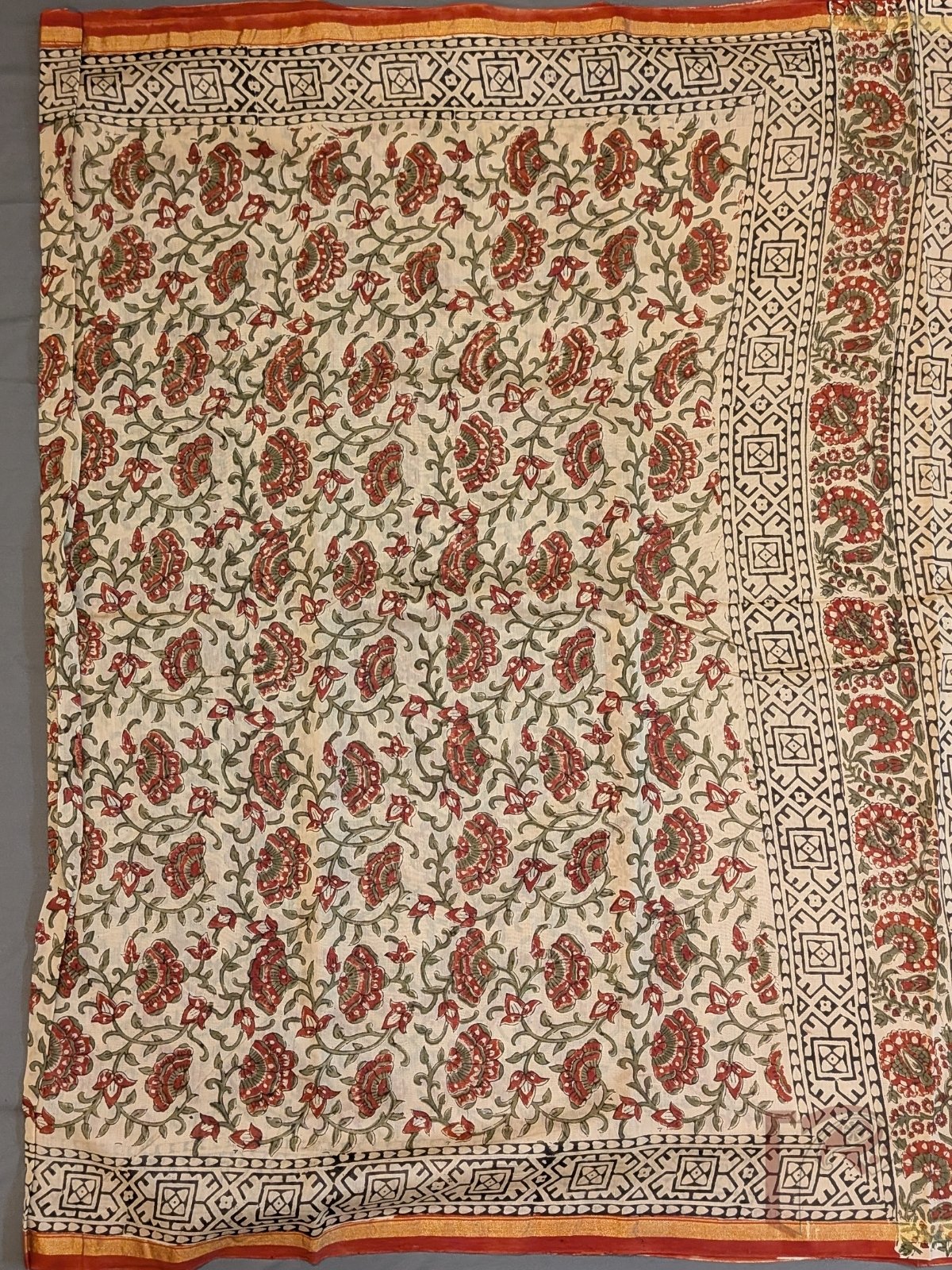 Chanderi Charisma - Cream Brick Red Olive Green Floral Creeper Kalamkari Cotton Silk Chanderi Saree - Image 4