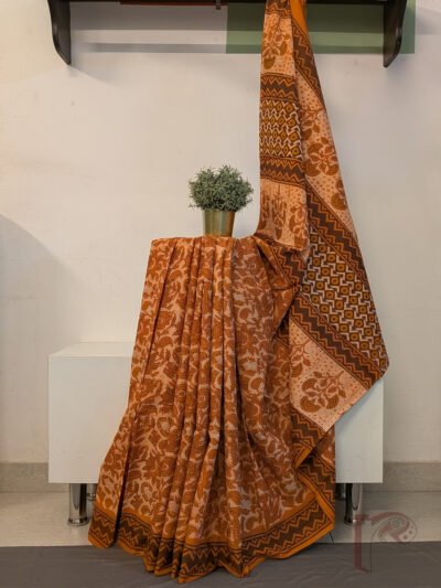 Mulmul Muse – Peach Orange Mul Cotton Saree with Kalamkari Floral Paisley Print
