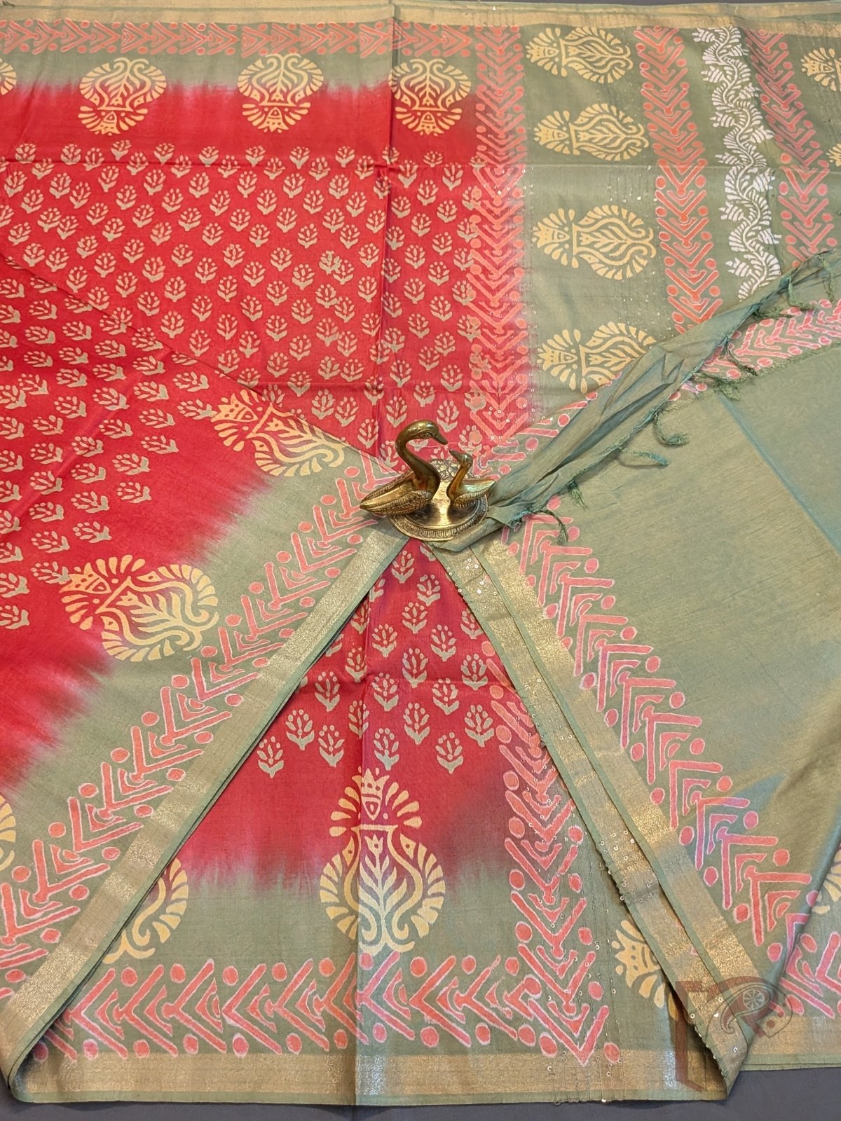 Jayshree Jiva - Coral Red and Light Sage Green Cotton Silk Saree with Paisley Border and Sequined Pallu - Image 2