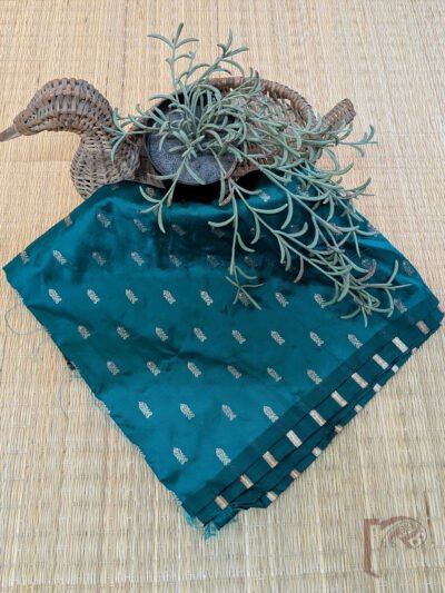 Green Cotton Silk Banarasi Unstitched Blouse Piece with Gold Woven Fish Pattern Thread Motifs