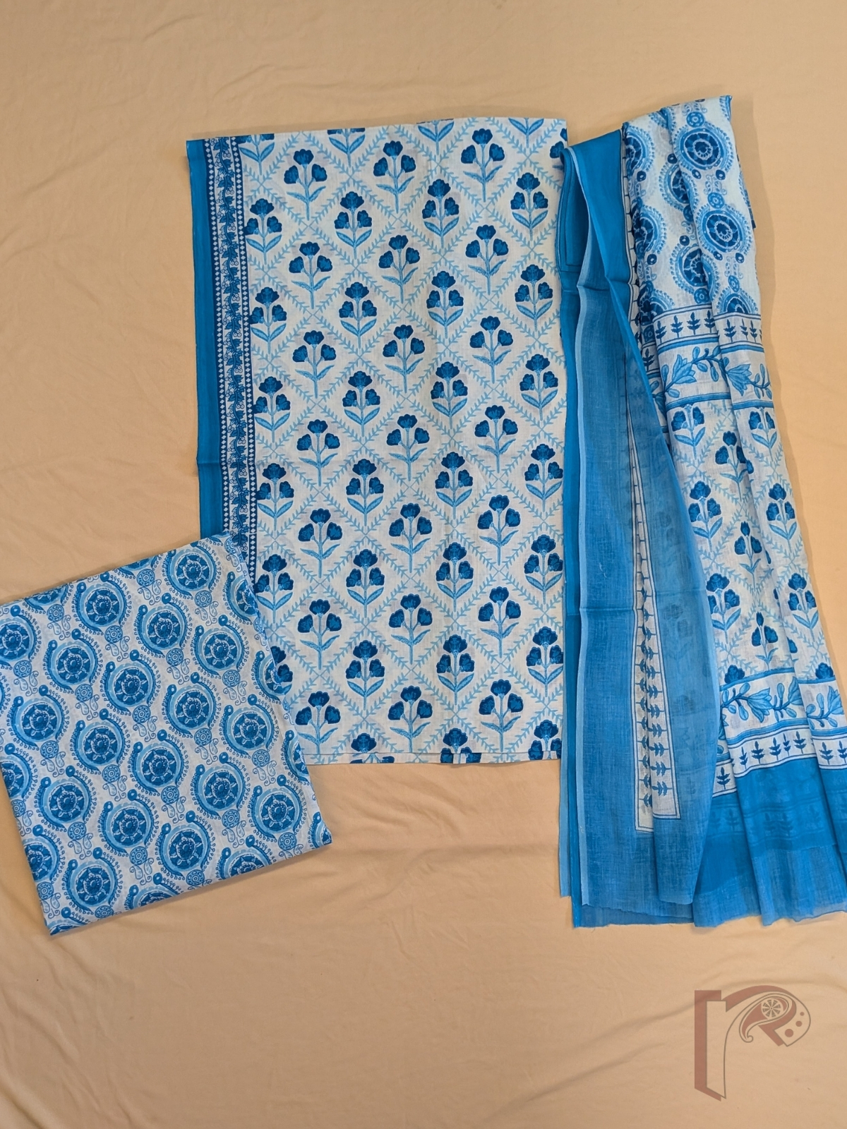 Suit stories - White Mul Cotton Hand Block Printed Suit Set with Blue Large Buta - Image 2