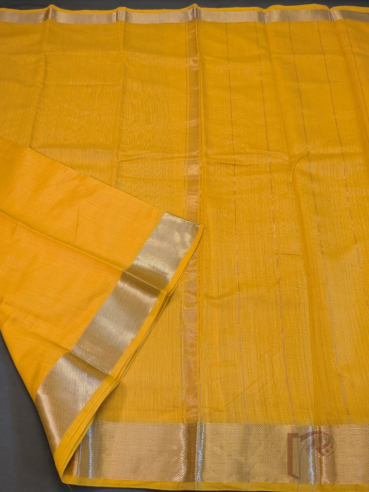 Mangalgiri Moods – Bright Orange Mangalgiri Cotton Silk Saree with Gold Border and Striped Pallu - Image 4