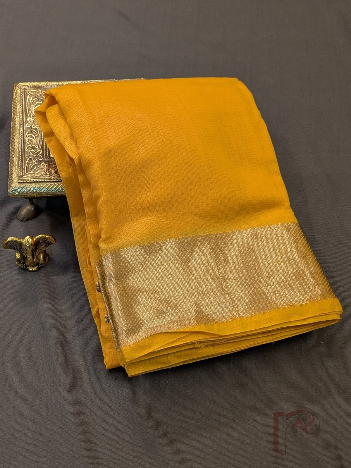 Mangalgiri Moods – Bright Orange Mangalgiri Cotton Silk Saree with Gold Border and Striped Pallu - Image 7