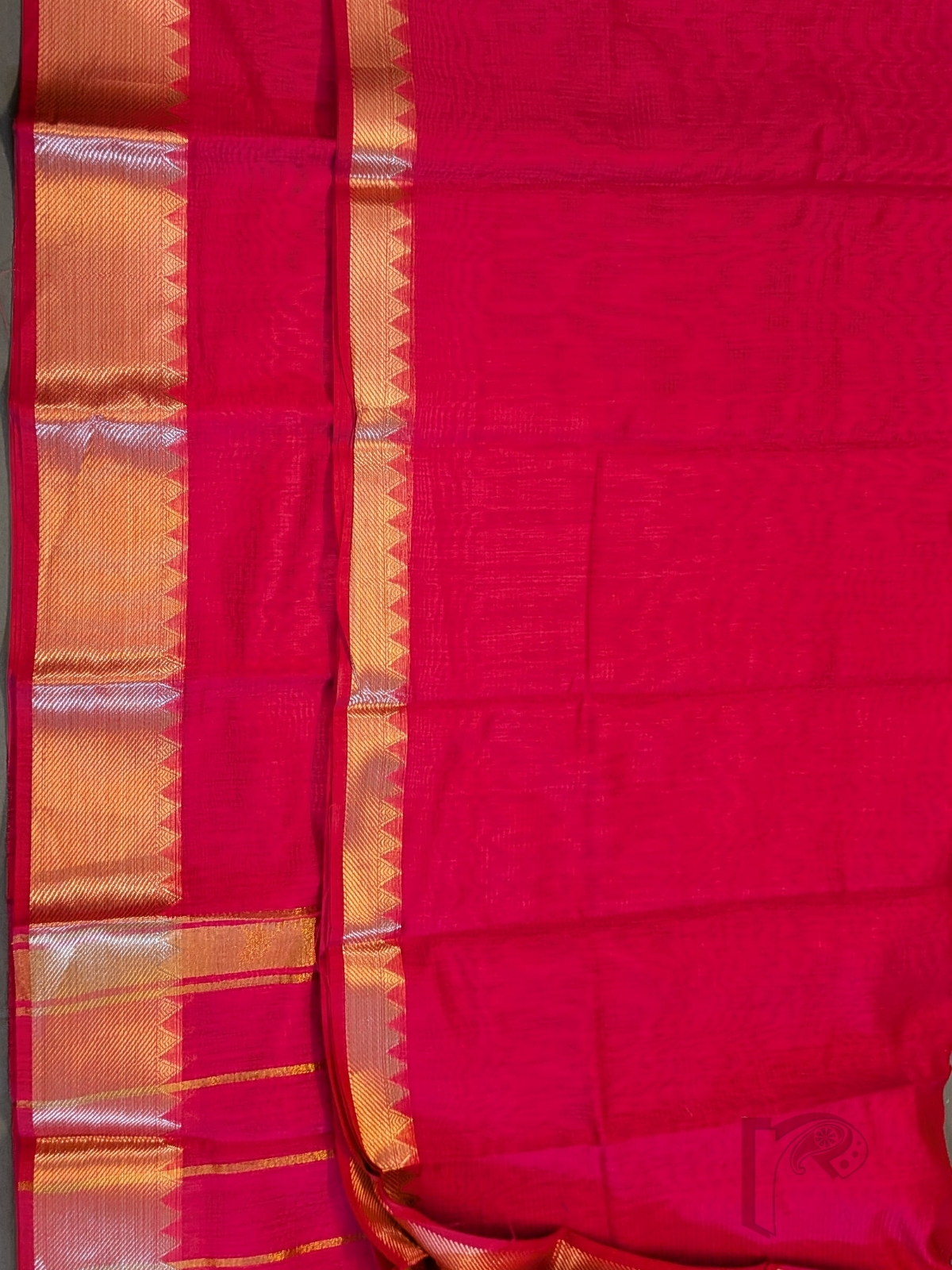 Mangalgiri Moods – Pink Mangalgiri Cotton Silk Saree with Gold Temple Motif Border and Striped Pallu - Image 5