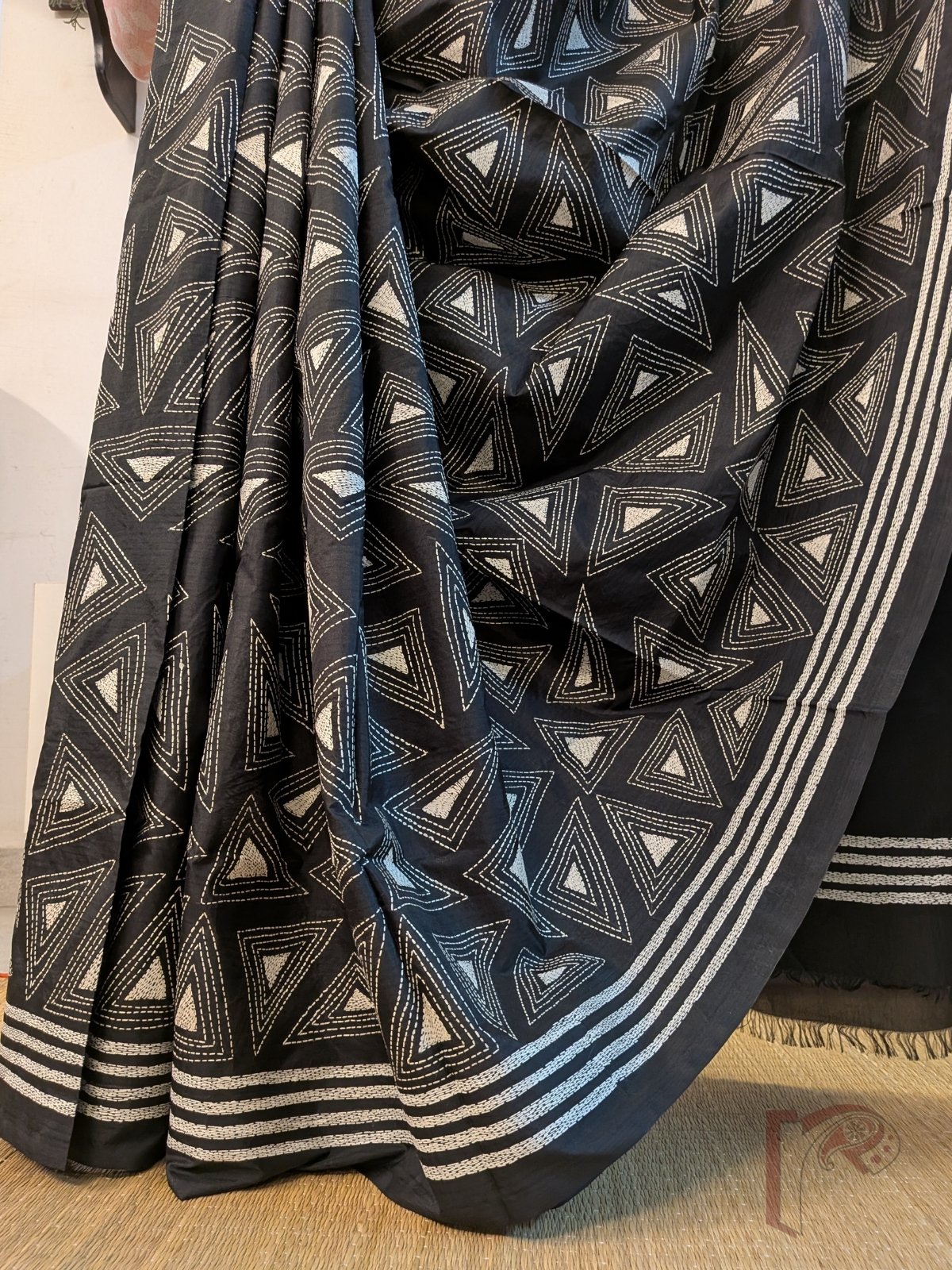 Kantha Keepsakes - Black Blended Silk Saree with White Geometric Triangle and Floral Kantha Embroidery - Image 5