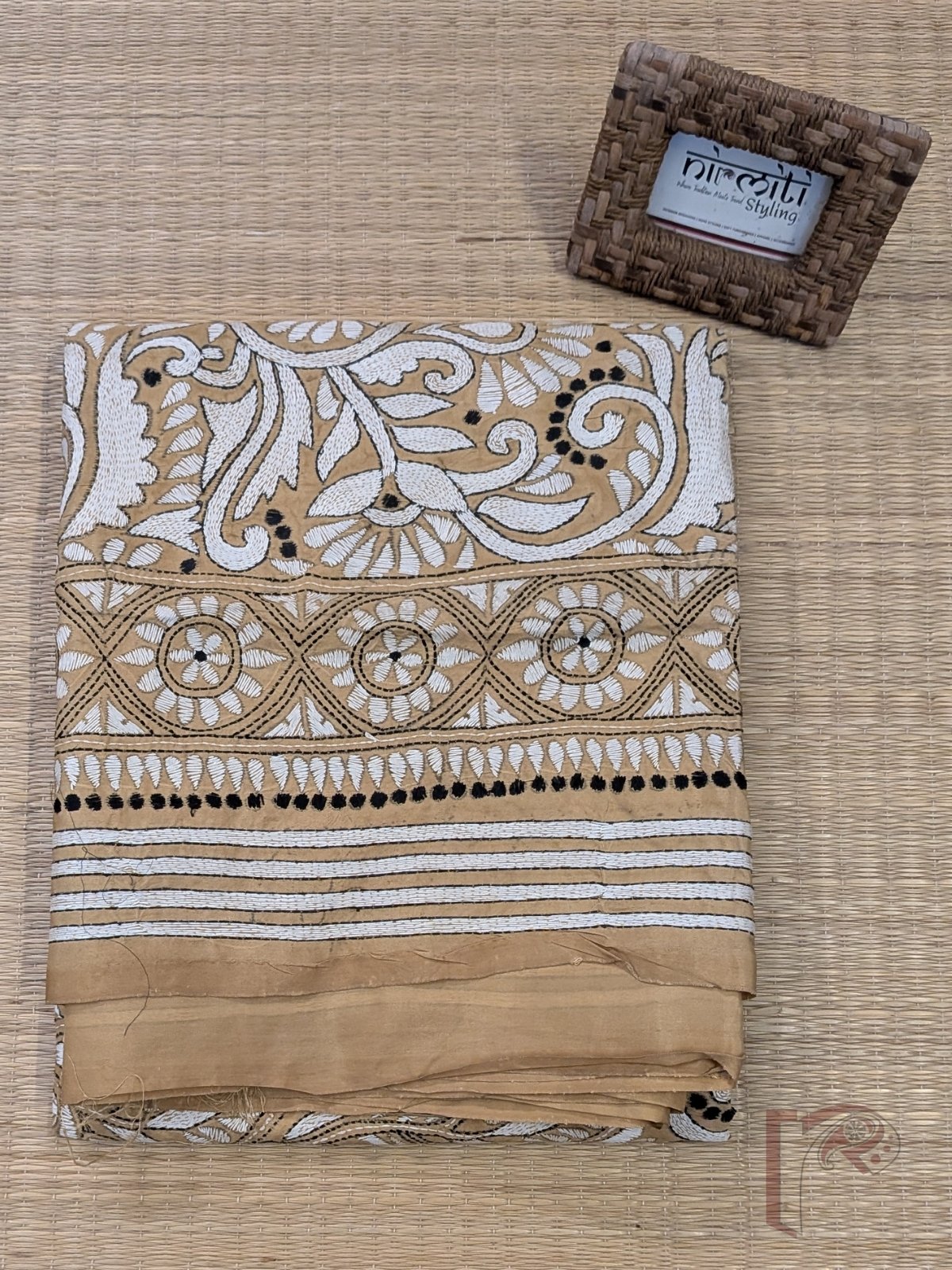 Kantha Keepsakes - Sand Beige Brown Blended Silk Saree with White Floral Jaal and Paisley Kantha Embroidery - Image 9