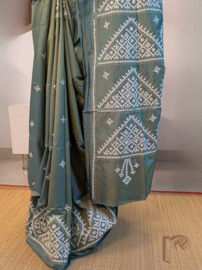 Kantha Keepsakes - Green Blended Silk Saree with White Gujarati Star and Geometric Jali Kantha Embroidery