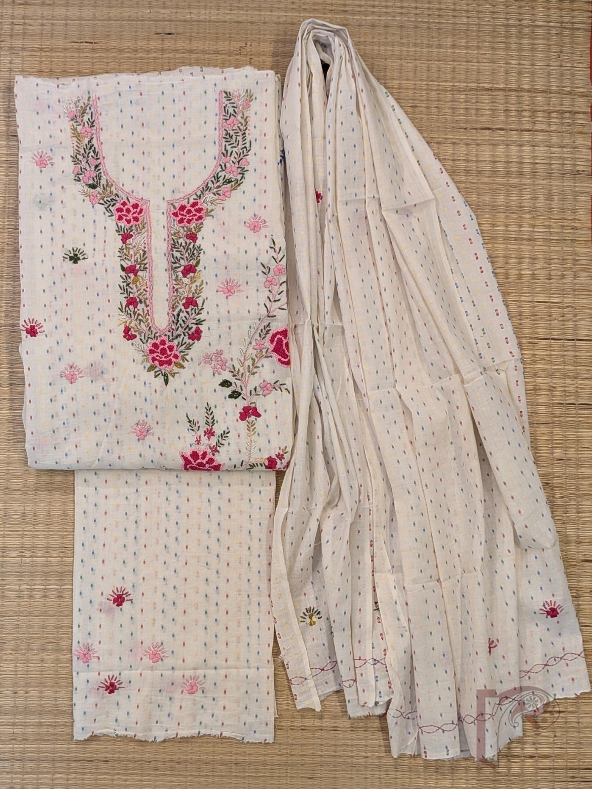 Suit stories - White Cotton Woven Booti Suit Set with Dark Pink French Knot Floral Embroidery - Image 3