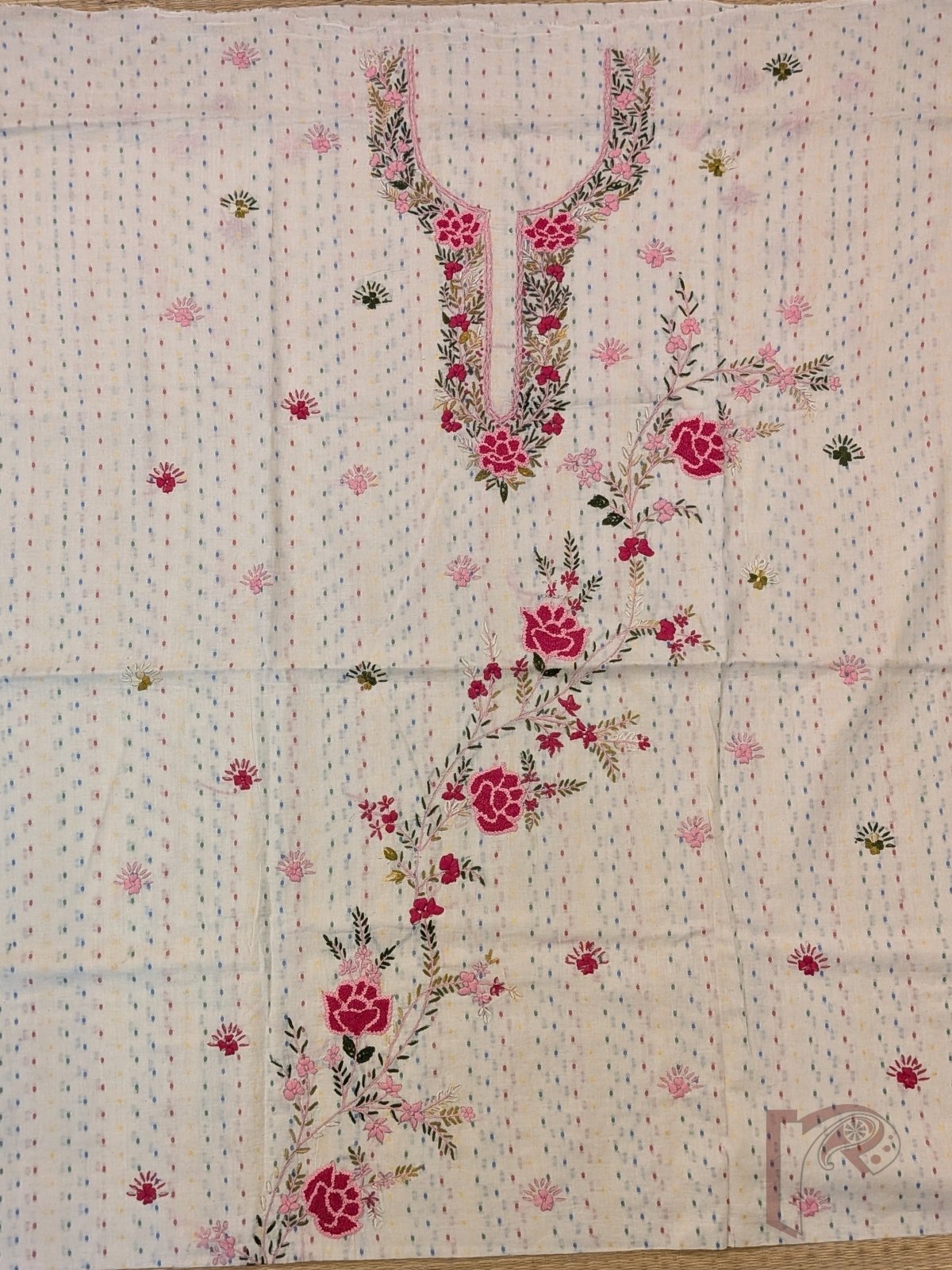 Suit stories - White Cotton Woven Booti Suit Set with Dark Pink French Knot Floral Embroidery - Image 4