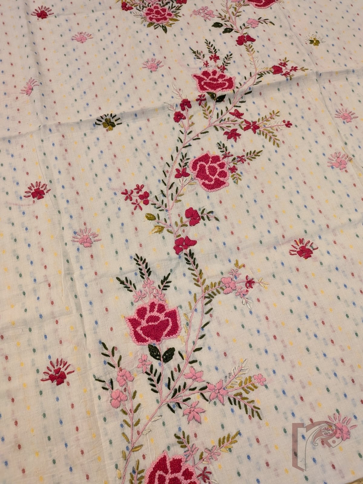 Suit stories - White Cotton Woven Booti Suit Set with Dark Pink French Knot Floral Embroidery - Image 9