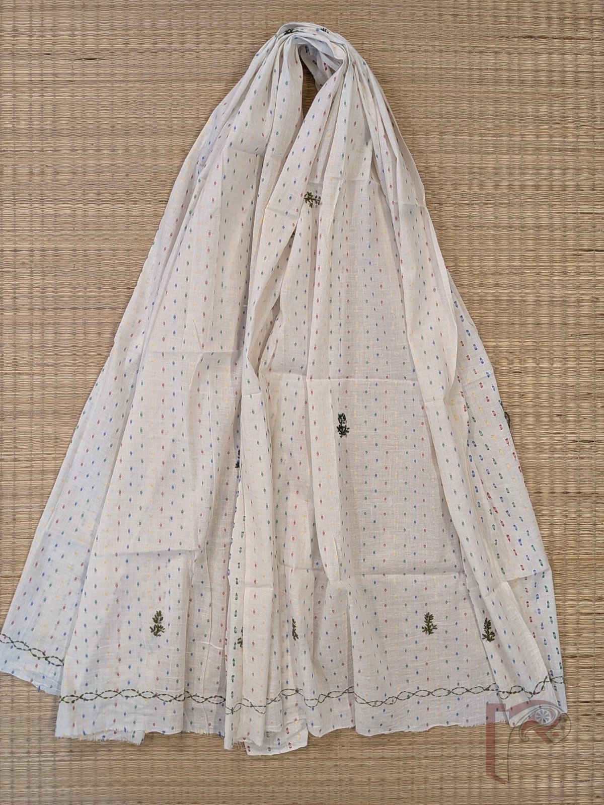 Suit stories - White Cotton Woven Booti Suit Set with Green French Knot Floral Embroidery - Image 6