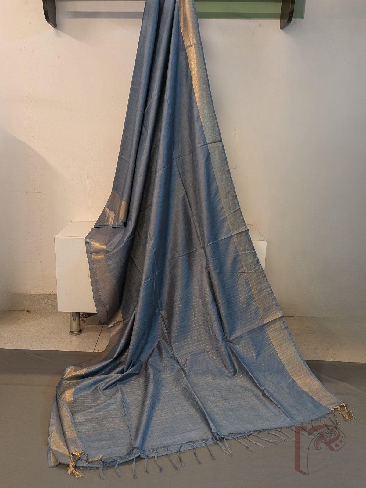 Katan Charm: Elegant Grey Katan Silk Plain Saree with 3-Inch Gold Zari Border and Minimal Gold Line - Image 2